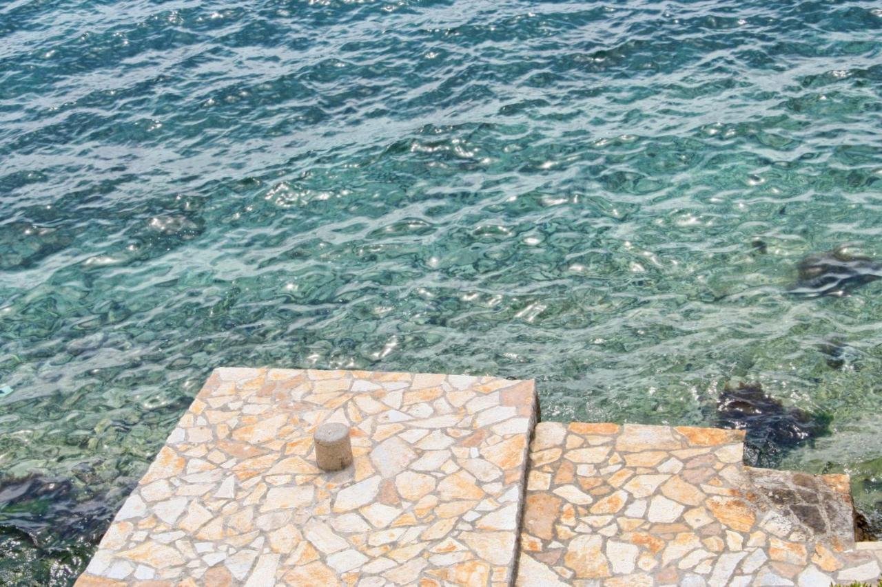 קולאן Apartments By The Sea Mandre, Pag - 4101 מראה חיצוני תמונה